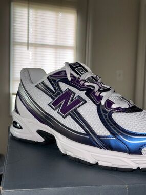 New Balance 740 Unisex Purple White Sneakers